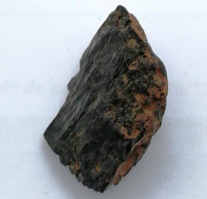 Hornblende basaltique, Puy Corent, Puy-de-Dôme, Auvergne.