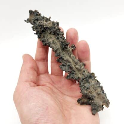 Léchatelierite (fulgurite) provenant du Niger.