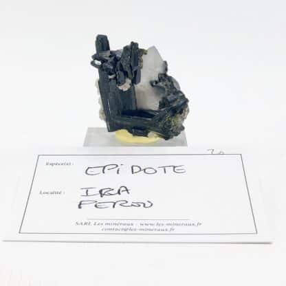 Epidote et Quartz, région d'Ica au Pérou.