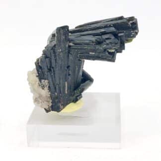 Epidote et Quartz, région d'Ica au Pérou.