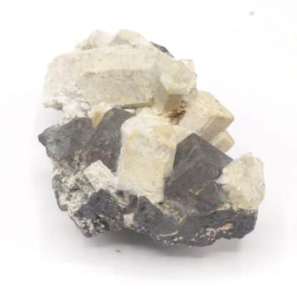 Néphéline & Schorlomite (Grenat), Jebel Bou-Agrao, Midelt, Maroc.