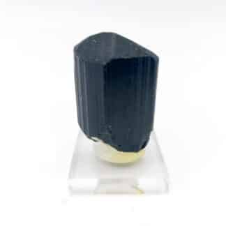 Tourmaline Schorl, Teófilo Otoni, Minas Gerais, Brésil.