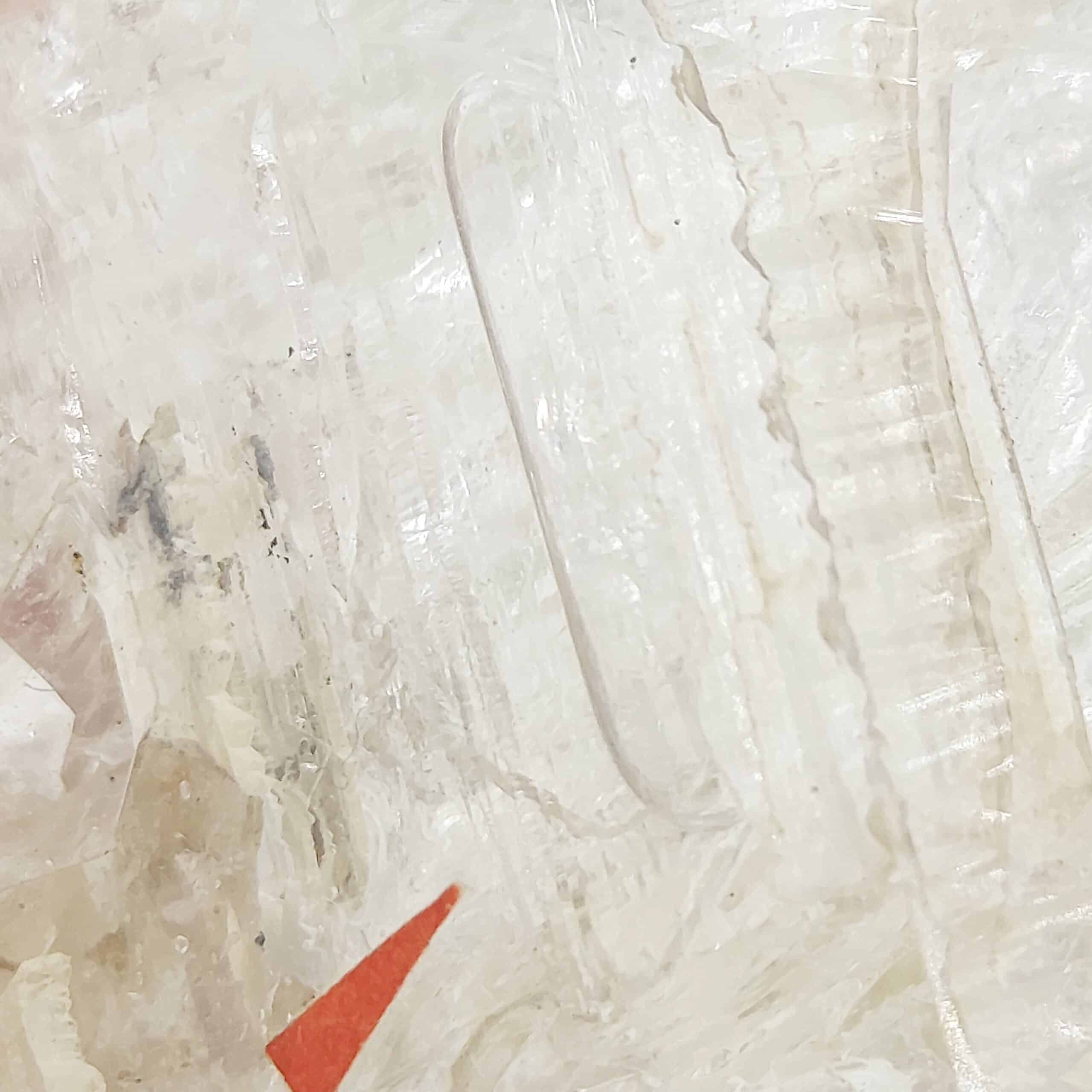Quartz fenêtre avec bulle mobile, carrière Choëx, Val d’Illiez, Valais (Suisse).