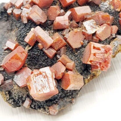 Vanadinite, Taouz, Maroc.