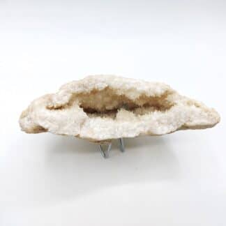 Célestine bleue dans géode de Célestine blanche, Tunisie.