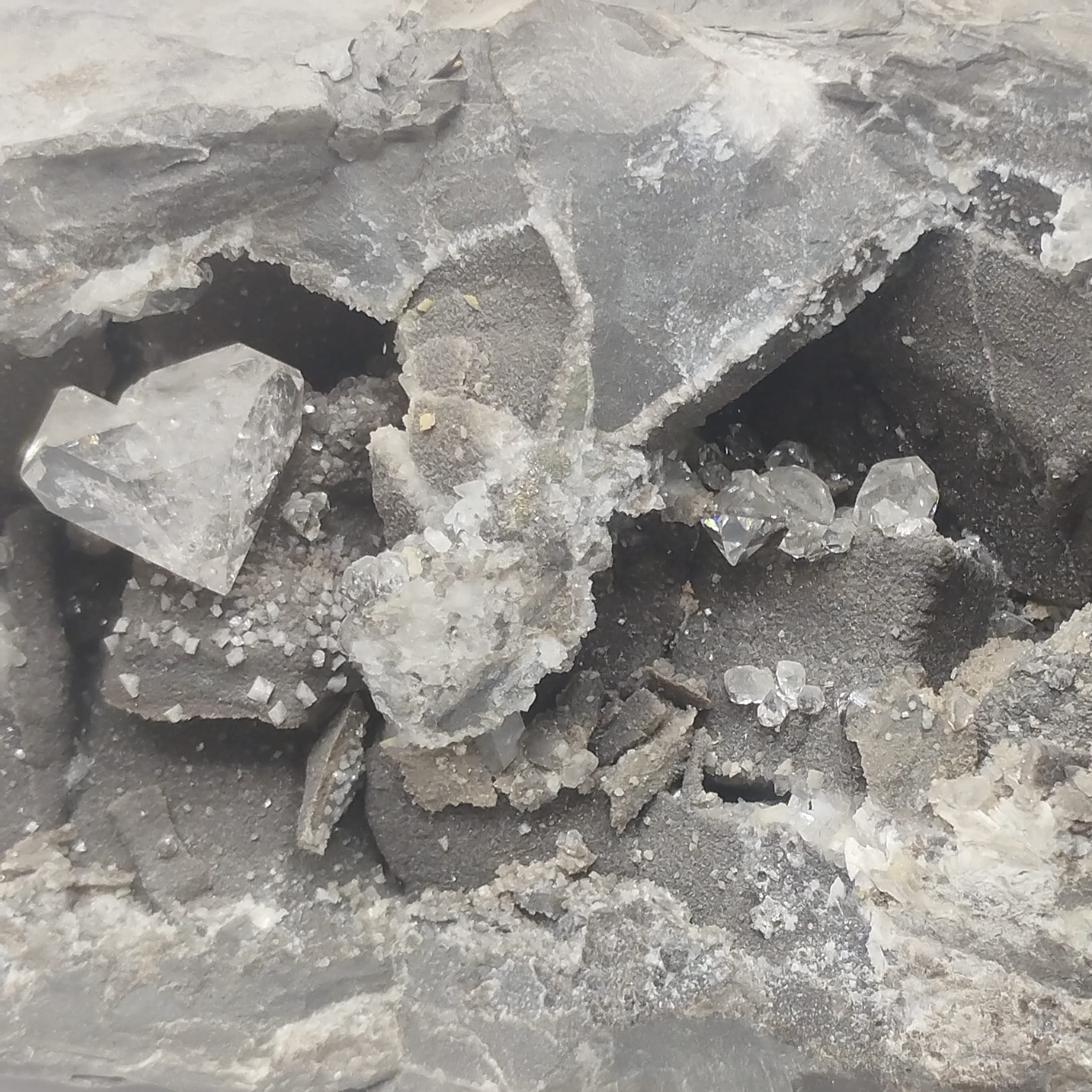 Quartz diamant (Septaria), Lagier, Rémuzat, Drôme.