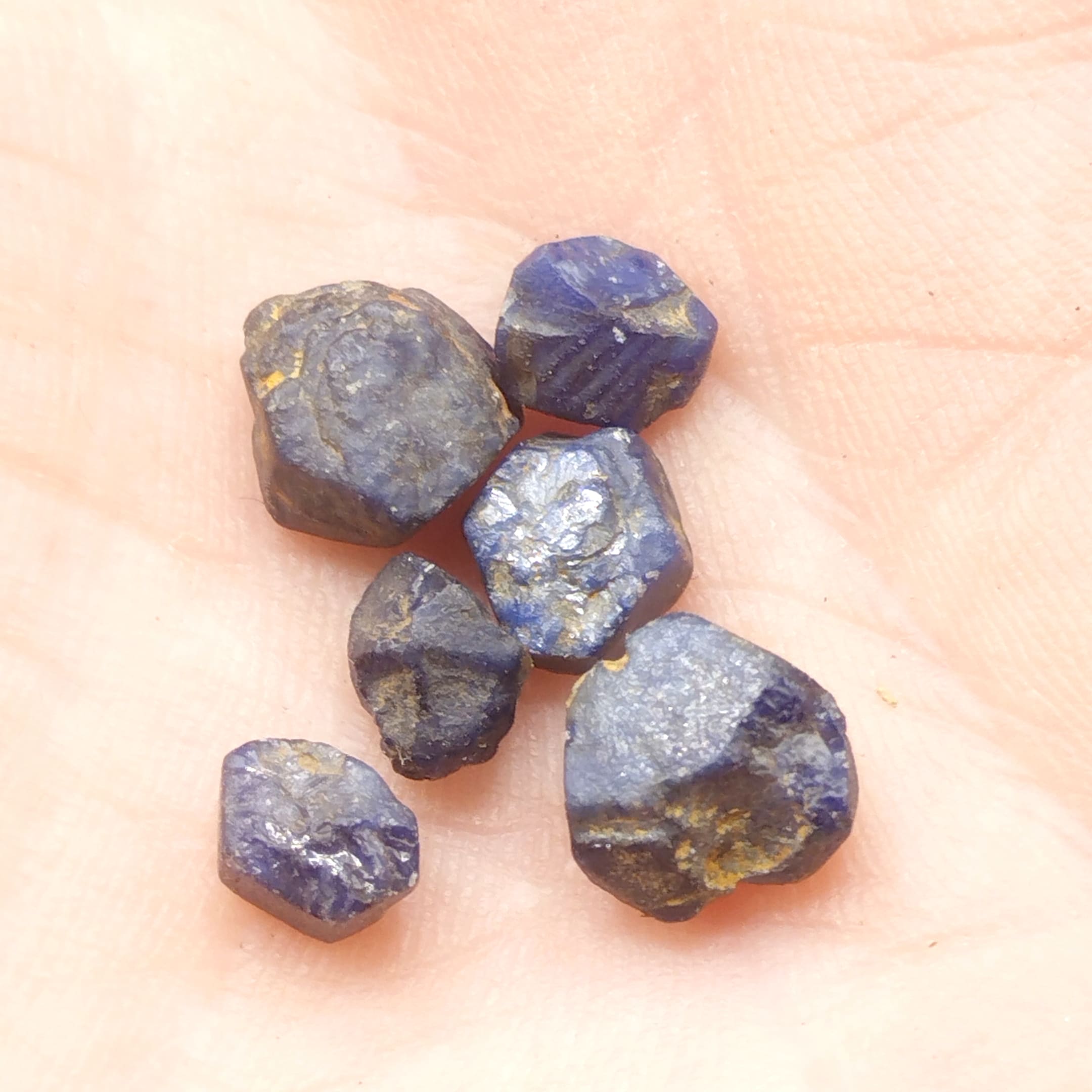 Saphir (Corindon), Salukwango, Kivu, République Démocratique du Congo.