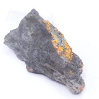 Parapierrotite & Réalgar, Jas Roux, Valgaudemar, Hautes-Alpes.