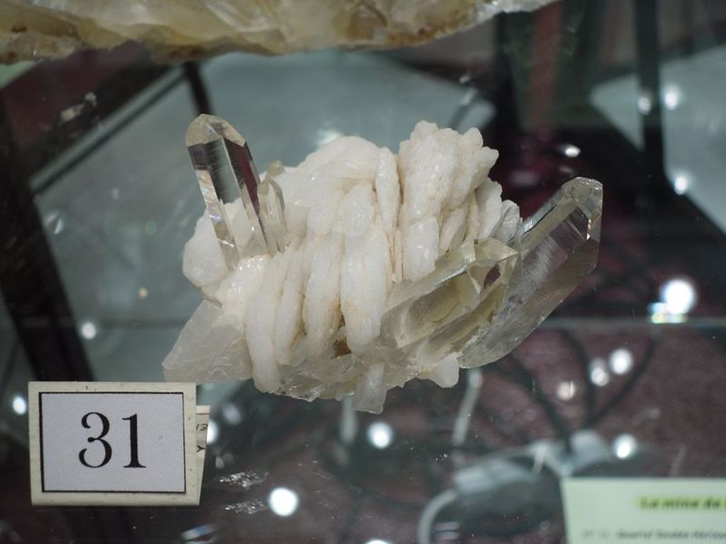 Quartz et baryte de La Gardette.